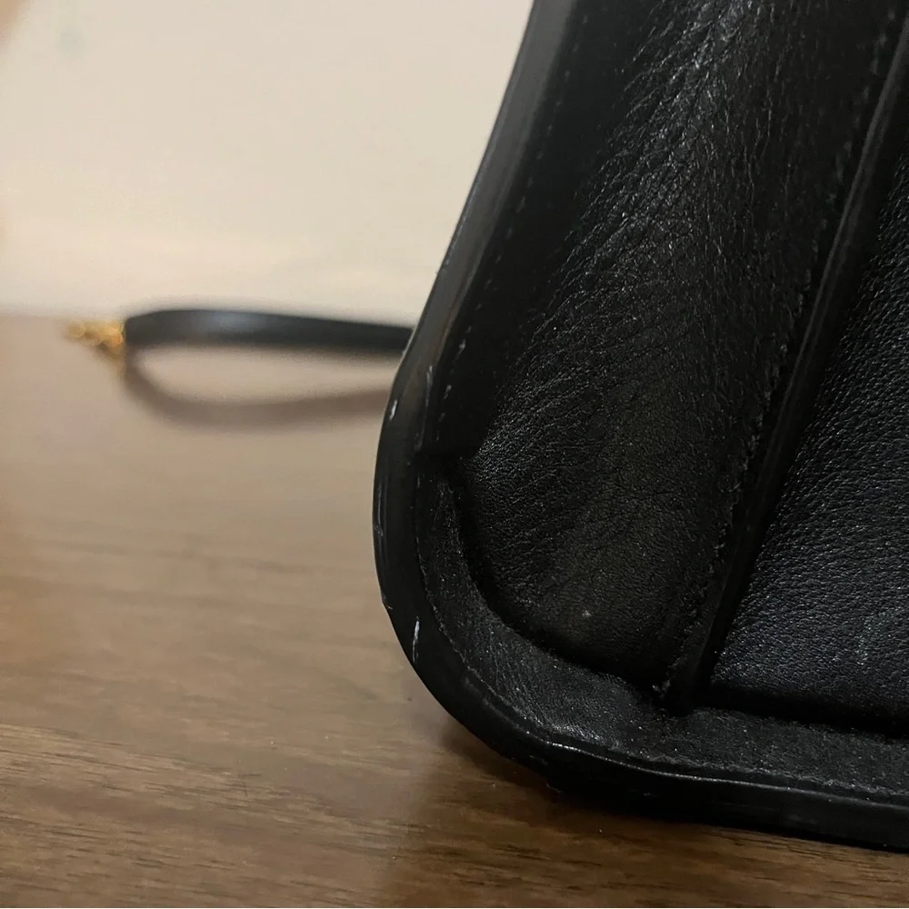 Saint Laurent Sac De Jour Small Black with Gold Hardware - Picture 8 of 16